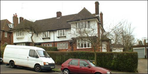 008-12 Ossulton Way